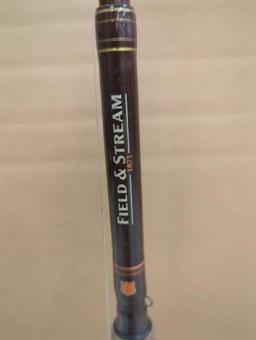 Field & Stream 1871 7'6" Specialty flipping IM7 series Line weight 17-30lbs Lure weight 1/4-1/2oz