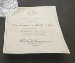 The Lenox Crystal Star Vase $1 STS