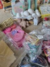 Assorted Easter and Craft Items $1 STS