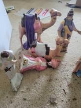 Nativity Figures $1 STS