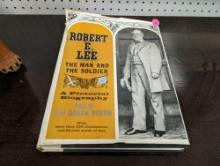 VINTAGE ROBERT E LEE "THE MAN AND THE SOLDIER" PICTORIAL BIOGRAPHY COFFEE TABLE BOOK. SLIGHT TEAR TO