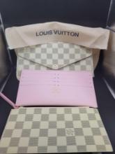 Louis Vuitton Bag $2 STS