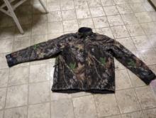 (LR) BROWNING QUIET PLUS CAMO ZIP UP JACKET WITH POCKETS. SIZE LARGE. RETAILED FOR $80. APPEARS TO