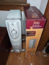 (BR2) BEST COMFORT OIL-FILLED RADIATOR HEATER WITH ORIGINAL BOX. IT MEASURES 10-1/2"D X 9"W X