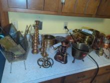 (KIT) SHELF LOT OF ASSORTED ITEMS INCLUDING CANDLE STOCK HOLDERS, TEA KETTLES, FOOT TRIVET, ETC,