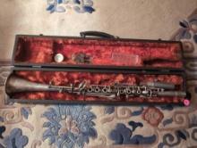 (UPOFC) ANTIQUE CAVALIER #26194 AMERICAN STANDARD SILVER-PLATE CLARINET WITH BLACK WOODEN HARD CASE.