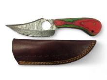 Handmade Damascus steel knives with custom wood, bone, horn or resin handles. The knives are made