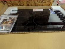 Frigidaire 36 in. Radiant Electric Cooktop in Black with 5 Burner Elements, including Quick Boil