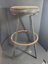 Stool $5 STS