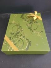 Gift Box $5 STS