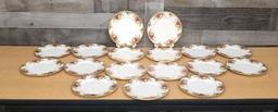 17PC ROYAL ALBERT "OLD COUNTRY ROSES" PLATES