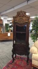 FRENCH ROCOCO STYLE CARVED CURIO CABINET