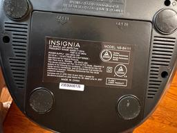 New Insignia CD Boombox w/ AM/FM Tuner Model: NS-B4111