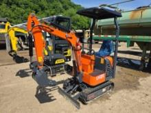 NEW AGT LH12R HYDRAULIC EXCAVATOR SN-1111157 powered by Briggs & Stratton gas engine, equipped with