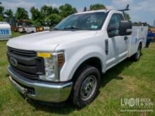 2018 FORD F350 SERVICE TRUCK VN:C66281 powered by gas engine, equipped with automatic transmission,