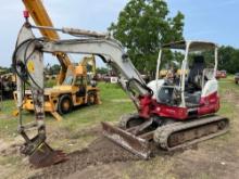 2017 TAKEUCHI TB260R HYDRAULIC EXCAVATOR SN:126102003 powered by diesel engine, equipped with Cab,