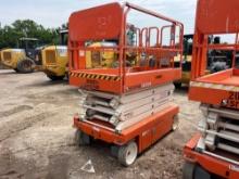 2018 SNORKEL S4732E SCISSOR LIFT SN:S4732E-04-180201810 electric powered, equipped with 32ft.
