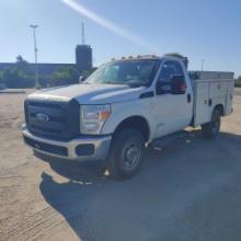 2016 FORD F350 SERVICE TRUCK VN:1FDRF3B66GEA50287 4x4, powered by gas engine, equipped with power