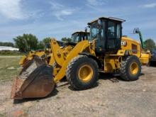 2020 CAT 938M RUBBER TIRED LOADER SN:MVP5K01056 powered by Cat diesel engine, equipped with EROPS,
