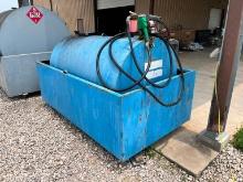 520 GALLON SKID MOUNTED FUEL TANK with containment, electric pump.