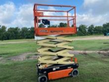 2019 JLG 1932R SCISSOR LIFT SN:M200031670 electric powered, equipped with 19ft. Platform height,
