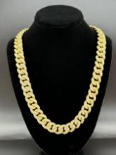 10Kt Gold Diamond Necklace