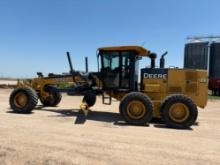 John Deere 672D Motor Grader W/ 14 FT Blade & Front Ripper