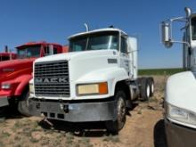 1999 Mack Truck *Non Running