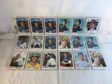 Lot of 18 Pcs Collector Vintage MLB Baseball Sport Trading Assorted Cards & Players -See Pictures