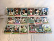 Lot of 18 Pcs Collector Vintage MLB Baseball Sport Trading Assorted Cards & Players -See Pictures