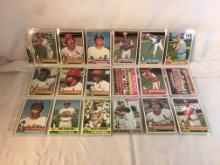 Lot of 18 Pcs Collector Vintage MLB Baseball Sport Trading Assorted Cards & Players -See Pictures