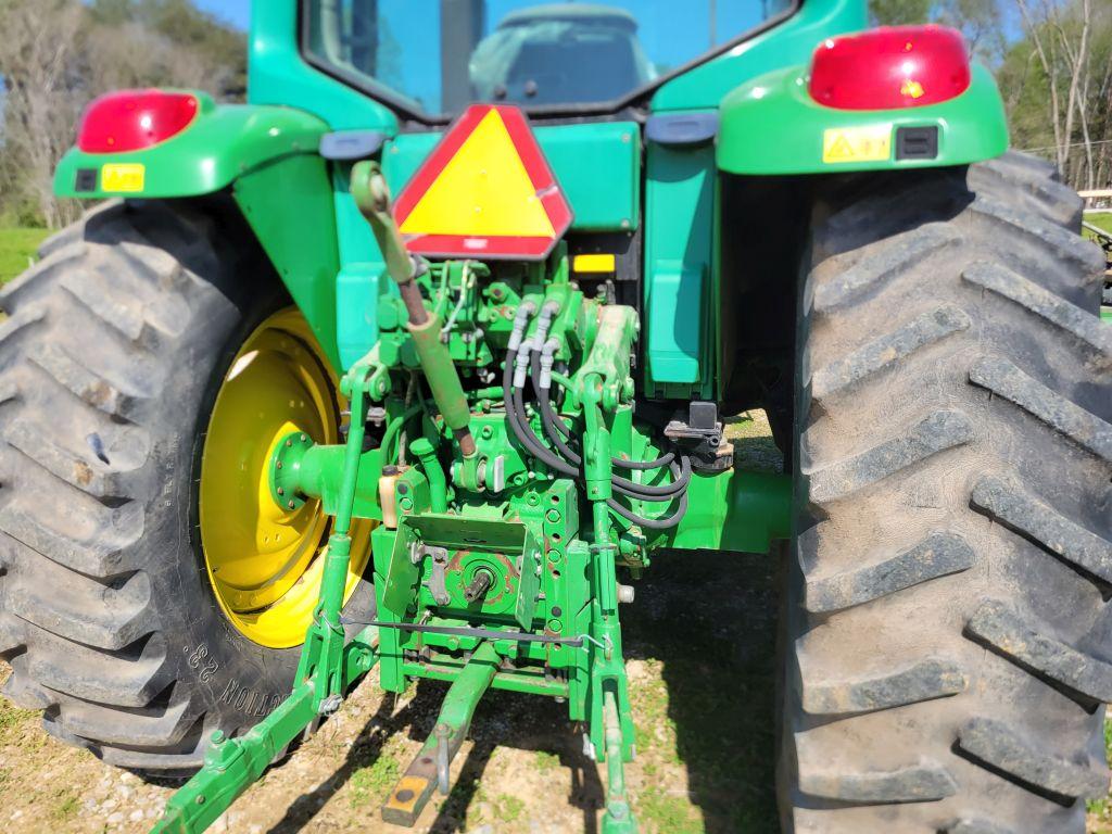 2003 JOHN DEERE 6420 CAB TRACTOR, 4WD, W/ JOHN DEERE 640 LOADER, HOURS SHOW