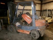 TOYOTA FORKLIFT, n/a  **NON RUNNER, LP GAS ENGINE, OROPS S# 0419637