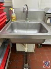 Single compartment sink