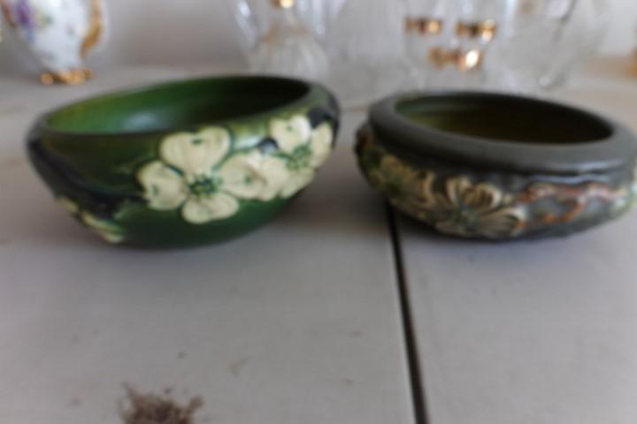 TWO ROSEVILLE DOGWOOD BOWLS 6 AND 5 INCH BOWLS