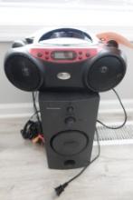 PORTABLE RADIO CD PLAYER AND SPEAKER