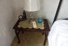 BENCH WITH BASKET WEAVE SEAT AND CONTENTS LIGHTHOUSE CLOCK BLUE VASE LAMP E