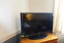 INSIGNIA FLAT SCREEN TV 37 INCH