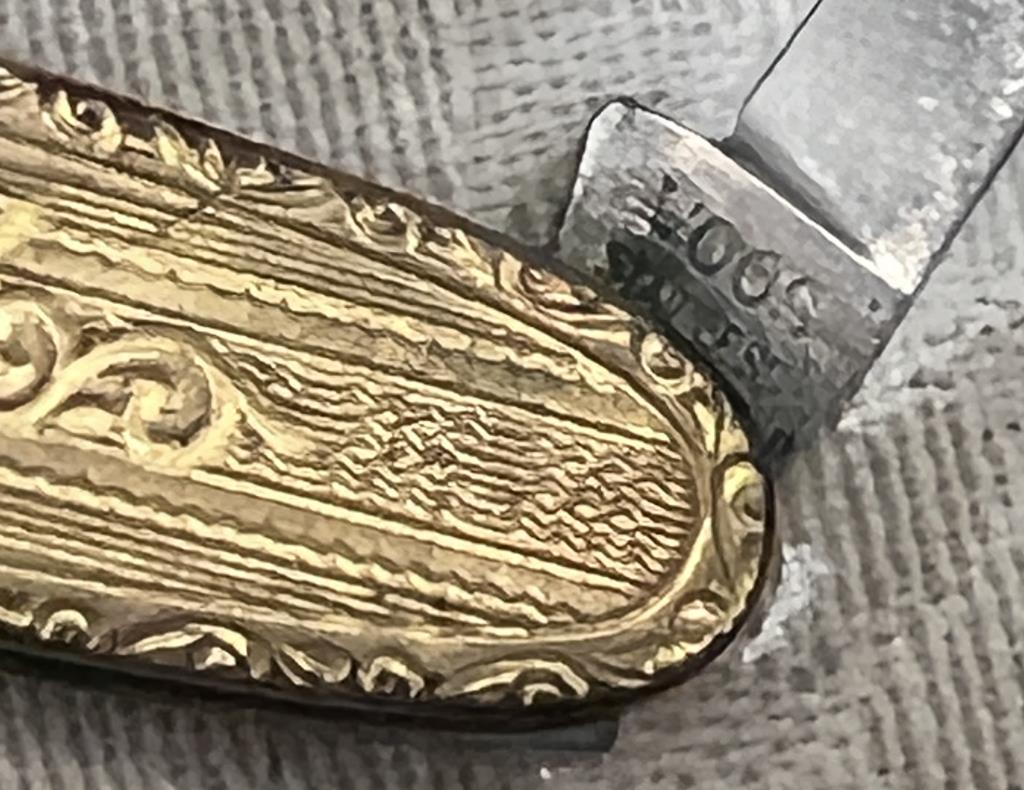 (4) Vintage Pocket Knives, (1) Gold Filled