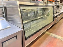 True 8 FT Refrigerated Straight Glass Deli Display Case