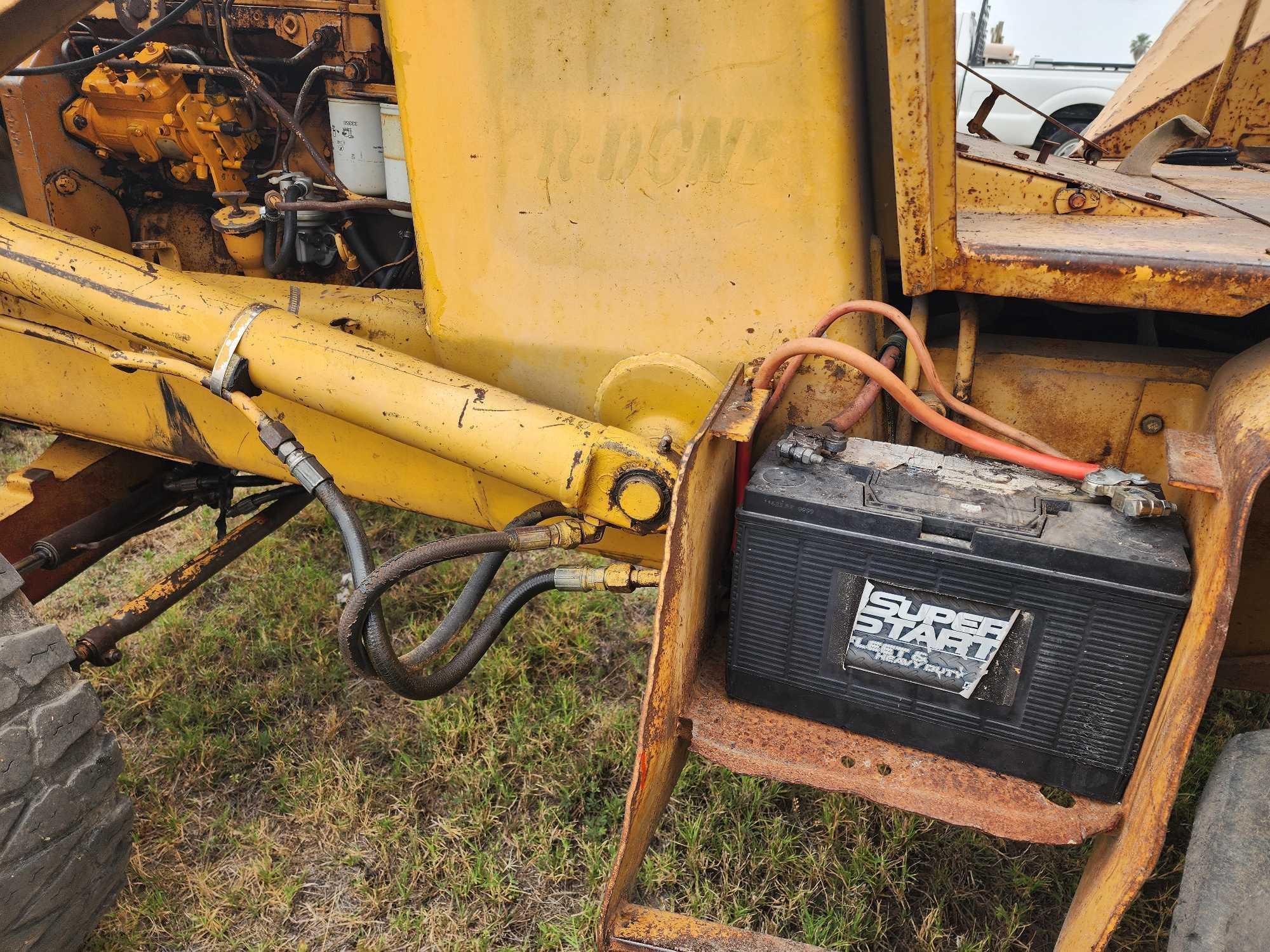 Case 580E Backhoe Loader