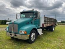 2005 Kenworth Flatbed Truck