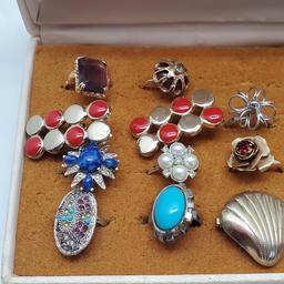 Lot of Fashion Rings, Shell Pin, and Pair of Red and Gold Tone Earrings