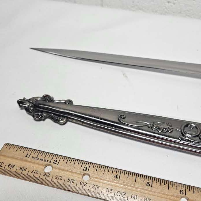 Decorative Metal Handheld Dagger with Sheath