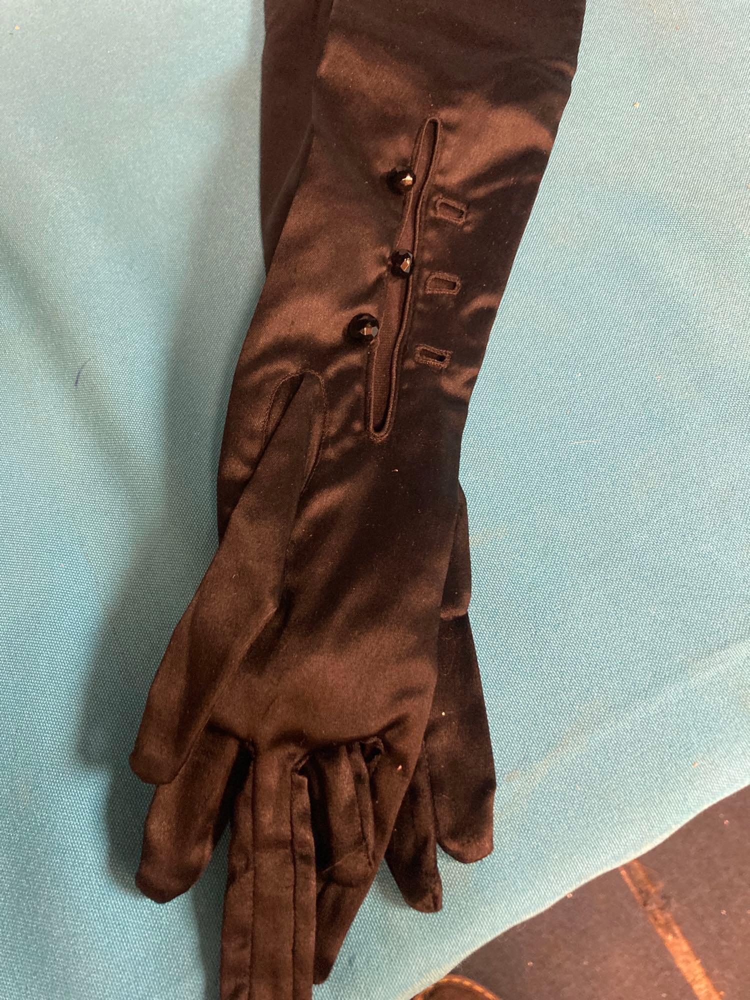 Vintage lucite handle purse long black gloves fur collar and vintage coat with fur collar
