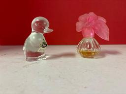 vintage vanity set perfume bottles Fenton Duck