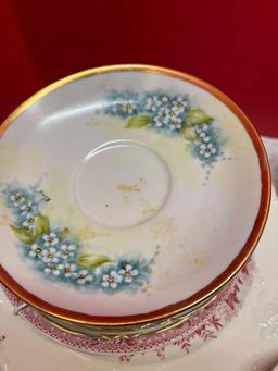 Hazel Atlas pink and blue Crinoline Miscellaneous porcelain pieces