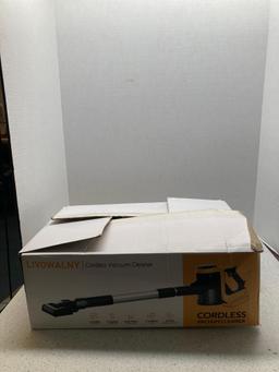 LIVOWALNY portable vacuum cleaner, new in box