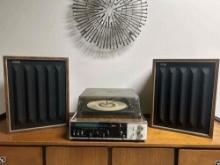 vintage e725 four channel zenith stereo record player with two Allegro by Zenith stereo speakers