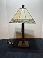 Mission style stained glass lamp 21 inches tall